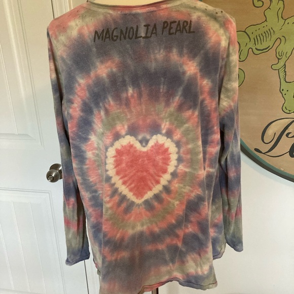 Magnolia Pearl Top Tee Tie Dye Love Applique Dylan T Shirt - Picture 8 of 11